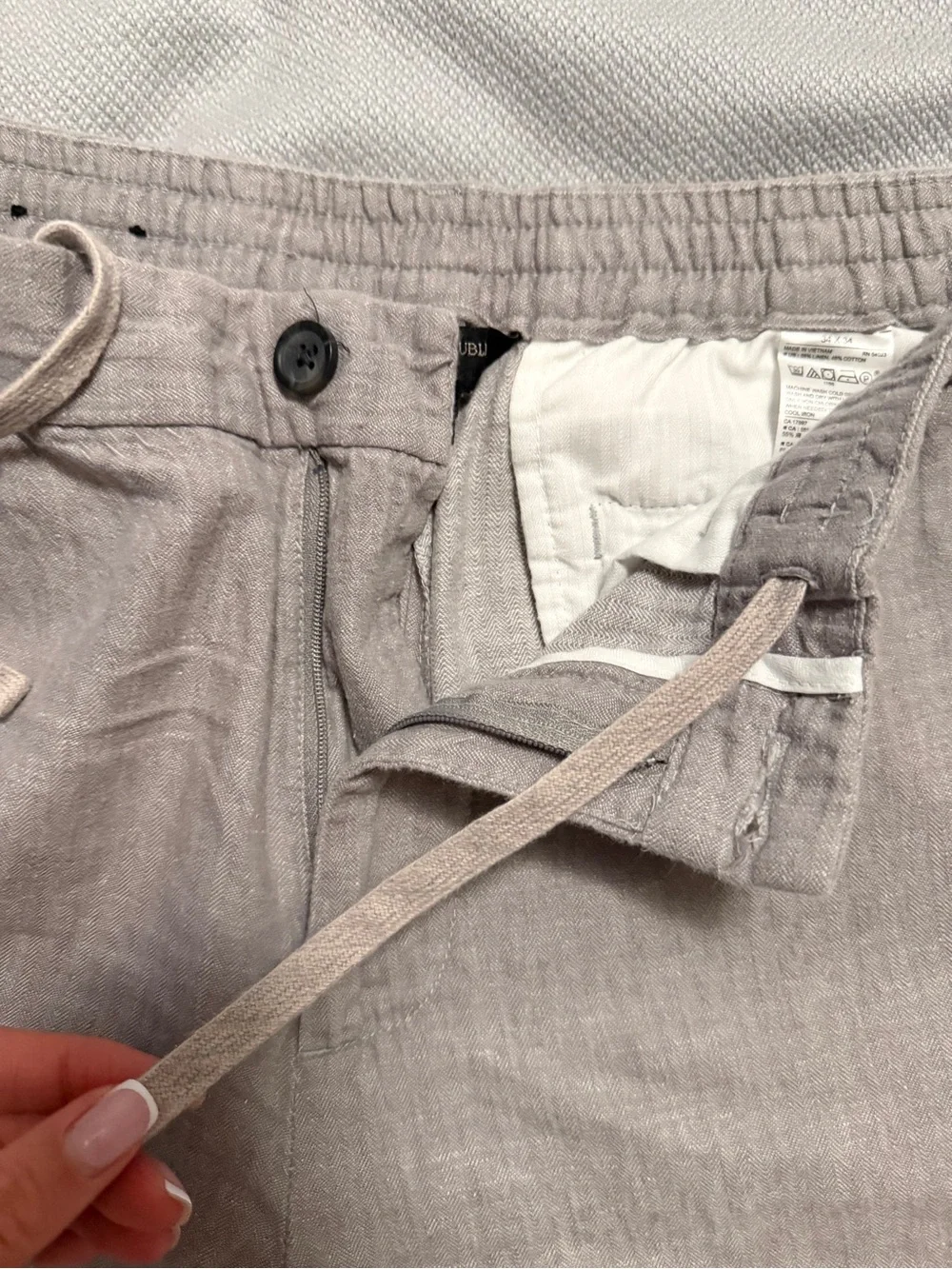 Banan Republic Mans Linen Blend Slim Fit Pants in Size 34